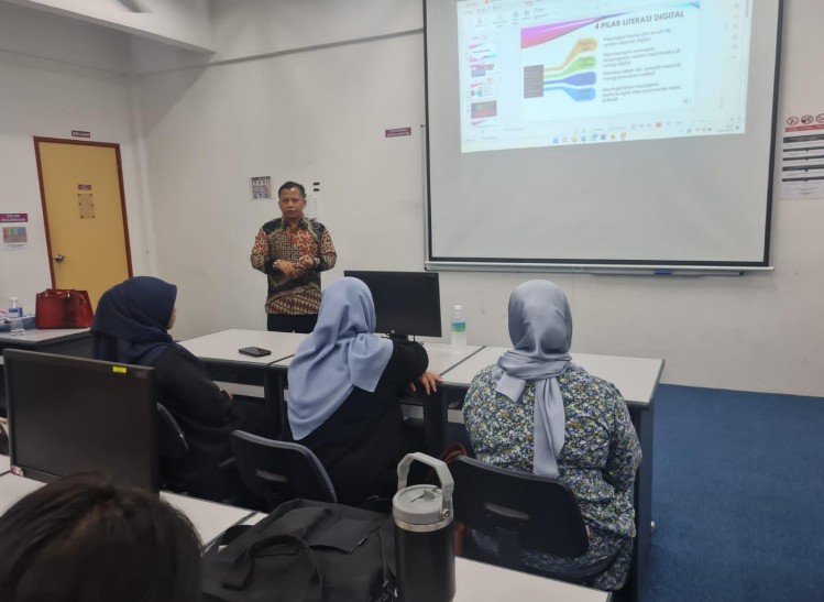 KEGIATAN GUEST LECTURE OLEH Dr. AHMAD KARIM, S.E., M.M.
            TAHUN 2023 DI UNIVERSITAS MELAKA (UNIMEL) MALAYSIA